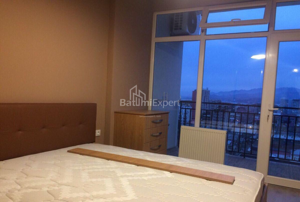 Квартира 56 м² - Шерифа Химшиашвили, Батуми, Грузия