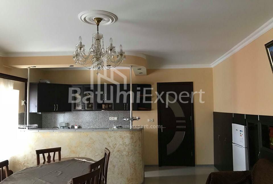 Квартира 68 м² - Давида Агмашенебли, Батуми, Грузия