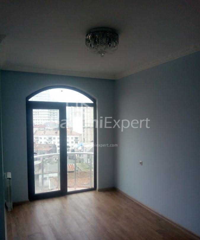 Квартира 73 м² - Ильи Чавчавадзе, Батуми, Грузия
