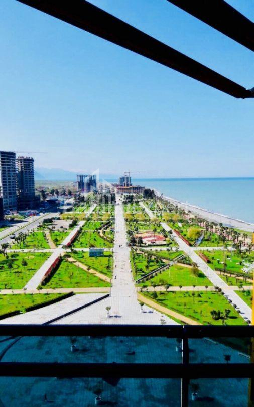 Квартира 32 м² - Шерифа Химшиашвили, Батуми, Грузия