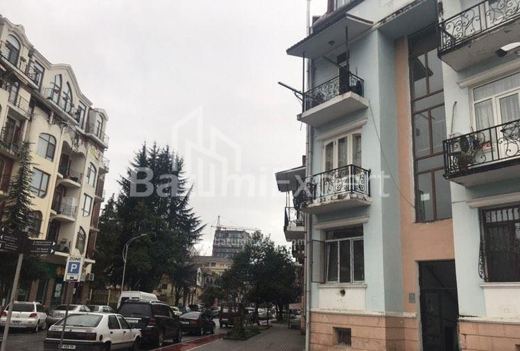 Квартира 106 м² - Вахтанга Горгасали, Батуми, Грузия
