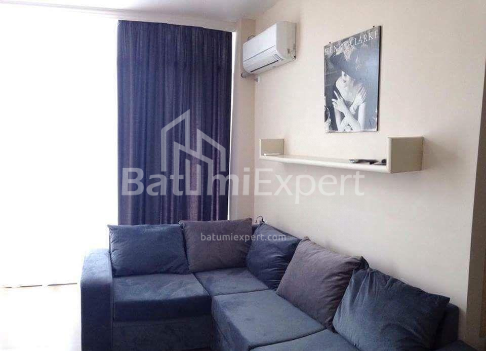 Квартира 27 м² - Шерифа Химшиашвили, Батуми, Грузия