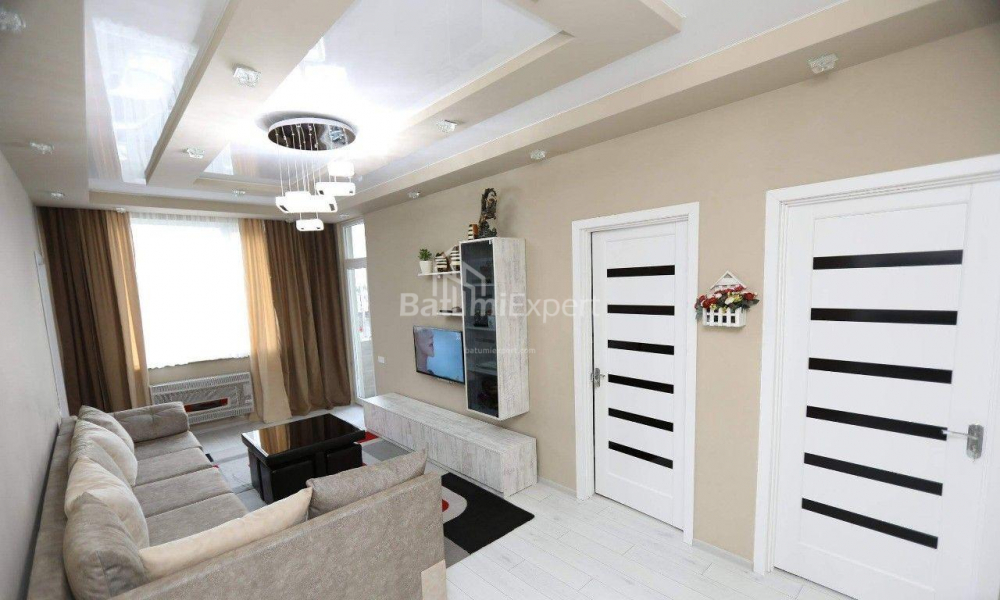 Квартира 81 м² - Шерифа Химшиашвили, Батуми, Грузия