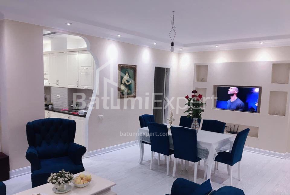 Квартира 86 м² - Александра Пушкина, Батуми, Грузия