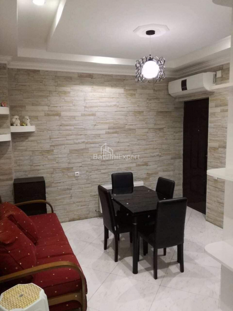 Квартира 70 м² - Шерифа Химшиашвили, Батуми, Грузия