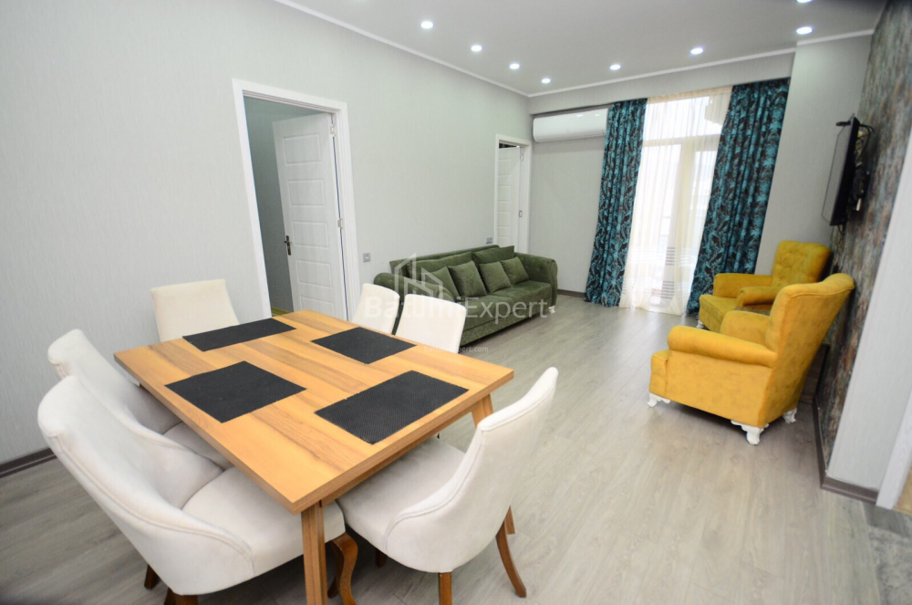 Квартира 91 м² - Зураба Горгиладзе, Батуми, Грузия