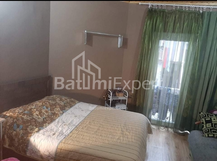 Квартира 38 м² - Зураба Горгиладзе, Батуми, Грузия