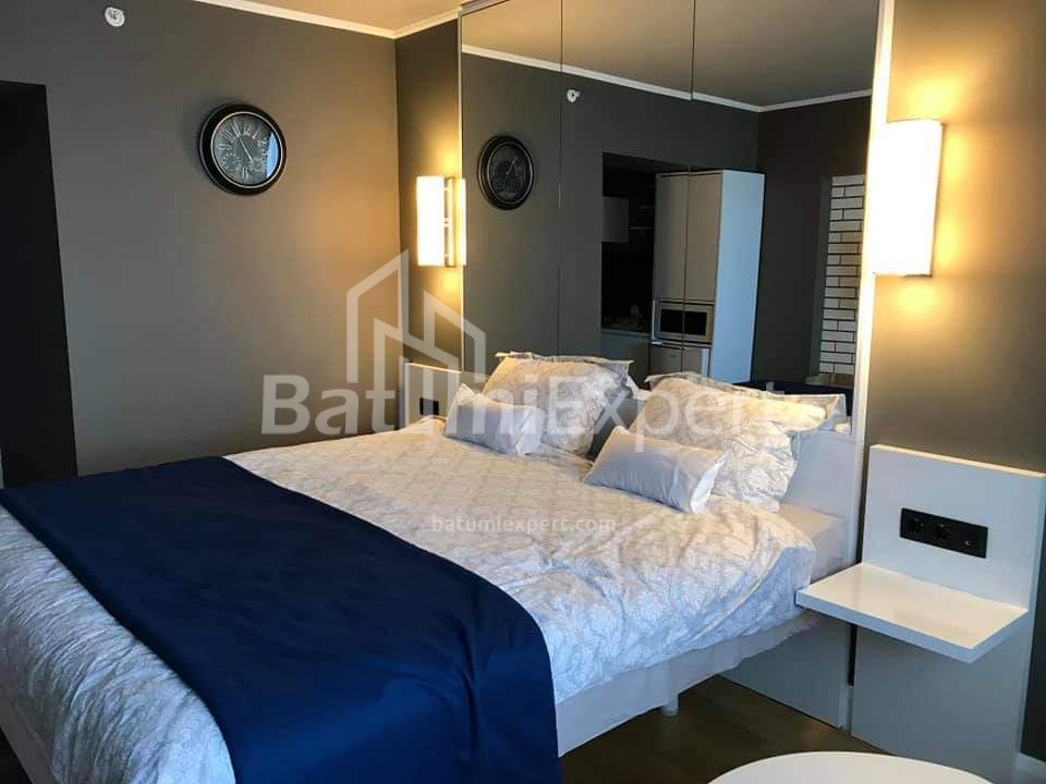 Квартира 27 м² - Шерифа Химшиашвили, Батуми, Грузия