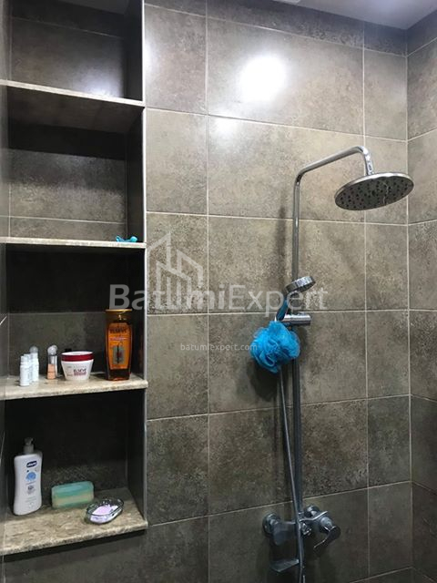 Квартира 130.9 м² - Селима Химшиашвили, Батуми, Грузия