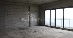 Квартира 75.86 м² - Леха и Марии Качинских, Батуми, Грузия