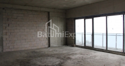 Квартира 75.86 м² - Леха и Марии Качинских, Батуми, Грузия