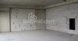 Квартира 2-комн 76.1 м² - Леха и Марии Качинских, Батуми