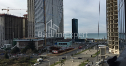 Квартира 4-комн 117 м² - Аллея Героев, Батуми
