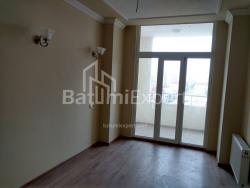 Квартира 4-комн 72 м² - Петра Меликишвили, Батуми