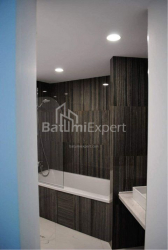 Квартира 3-комн 110 м² - Руставели, Батуми
