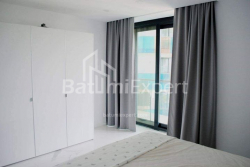 Квартира 3-комн 110 м² - Руставели, Батуми