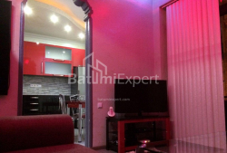 Квартира 2-комн 40 м² - Юрьевская, Батуми