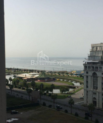 Квартира 3-комн 67 м² - Зураба Горгиладзе, Батуми