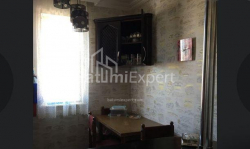 Квартира 3-комн 80 м² - Юрьевская, Батуми