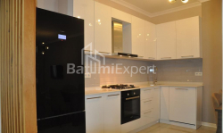 Квартира 3-комн 87 м² - Юрьевская, Батуми