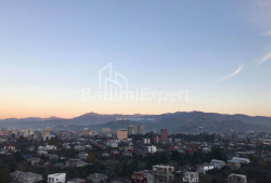 Квартира 2-комн 56 м² - Юрьевская, Батуми