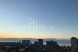 Квартира 2-комн 45 м² - Юрьевская, Батуми