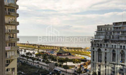 Квартира 3-комн 67 м² - Зураба Горгиладзе, Батуми