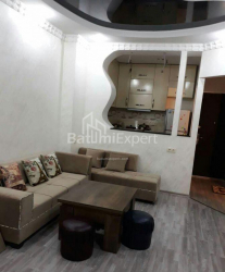 Квартира 2-комн 44 м² - Шерифа Химшиашвили, Батуми