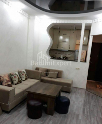 Квартира 2-комн 44 м² - Ильи Чавчавадзе, Батуми