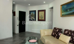 Квартира 3-комн 62 м² - Руставели, Батуми