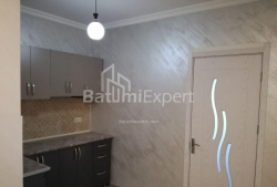 Квартира 3-комн 48 м² - Юрьевская, Батуми