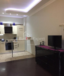 Квартира 2-комн 52 м² - Нико Пиросмани, Батуми