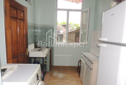 Квартира 3-комн 49 м² - Юрьевская, Батуми