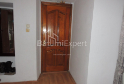 Квартира 3-комн 49 м² - Юрьевская, Батуми