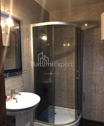 Квартира 3-комн 65 м² - Юрьевская, Батуми