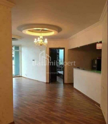 Квартира 4-комн 133 м² - Юрьевская, Батуми
