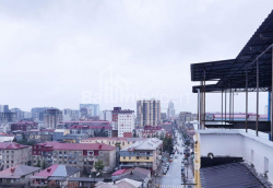 Квартира 3-комн 115 м² - 26 мая, Батуми