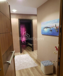 Квартира 3-комн 87 м² - Юрьевская, Батуми