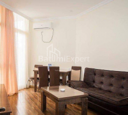Квартира 2-комн 41 м² - Александра Пушкина, Батуми