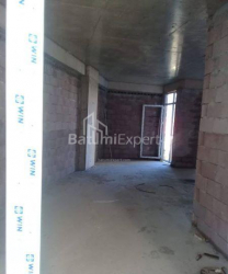 Квартира 3-комн 73 м² - Юрьевская, Батуми