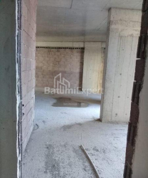 Квартира 3-комн 73 м² - Юрьевская, Батуми