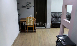 Квартира 2-комн 65 м² - Петра Меликишвили, Батуми