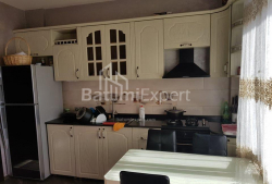 Квартира 4-комн 135 м² - Петра Багратиони, Батуми
