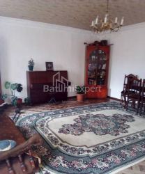 Квартира 2-комн 140 м² - Юрьевская, Батуми