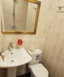 Квартира 2-комн 46 м² - Зураба Горгиладзе, Батуми