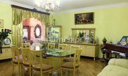 Квартира 4-комн 135 м² - Юрьевская, Батуми