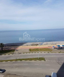 Квартира 2-комн 41 м² - Шерифа Химшиашвили, Батуми