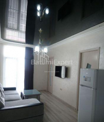 Квартира 3-комн 48 м² - Юрьевская, Батуми