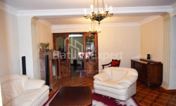 Квартира 4-комн 120 м² - Зураба Горгиладзе, Батуми