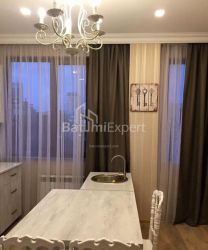 Квартира 2-комн 43 м² - Вахтанга Горгасали, Батуми